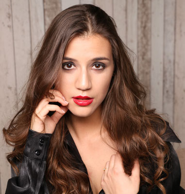 Charakterstarkes Porträtfoto mit natürlicher Ausstrahlung – MB-Fotostudio