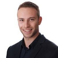 Professionelles Bewerbungsfoto im Portrait-Stil für Bewerbungen im Raum Zürich